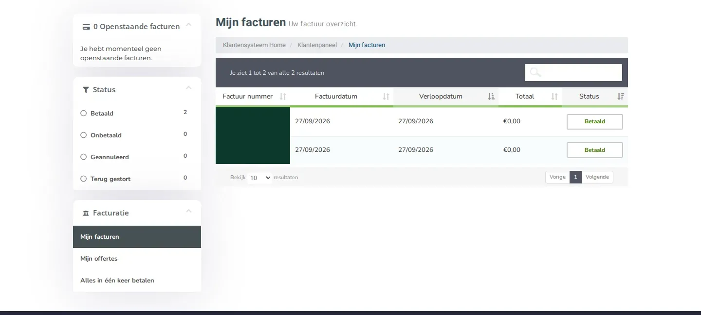 De pagina Mijn facturen met per factuur het nummer (afgeschermd), de datum, het bedrag en de status.
